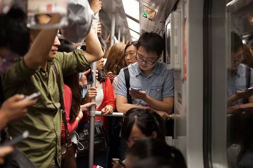 截至2018，上海地铁WiFi已覆盖12条地铁线路，总运营长度与规模全球第一
