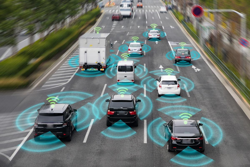 智能汽车的数据量将在 2025 年左右达到每月 10 艾字节，是目前需求的一万倍